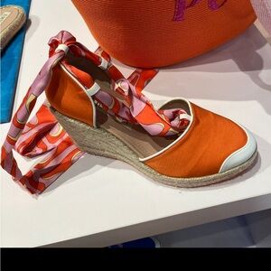 Brand new Emilio pucci wedges
